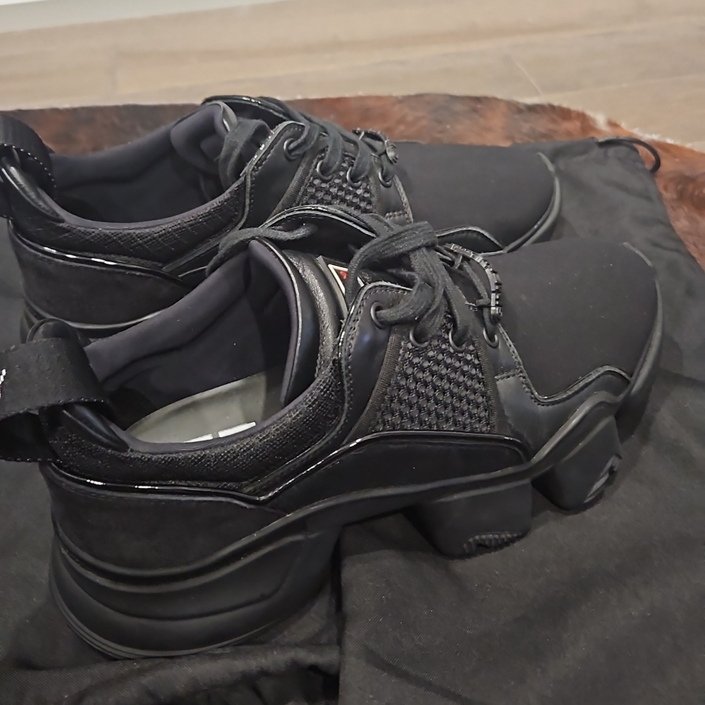 Givenchy sneakers unisex